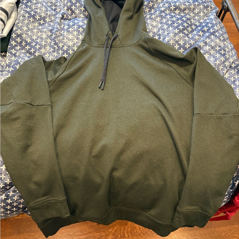 Lululemon Green Hooded Sweatshirt